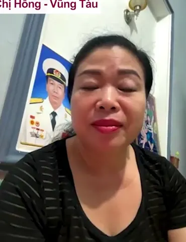 Khung hình từ buổi ghi hình chia sẻ của Chị Hồng